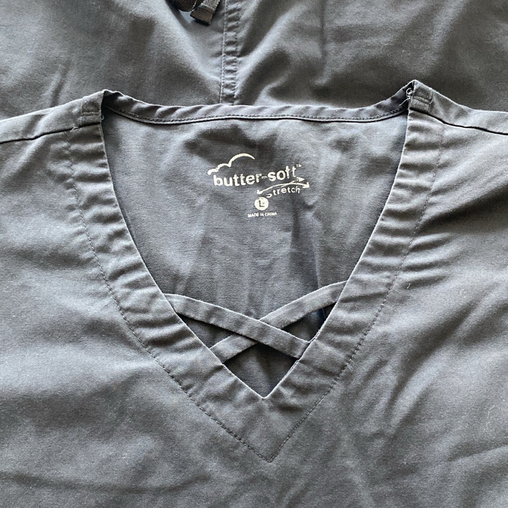 Grey Scrub Set - Picture 9 of 9